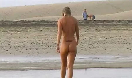 ホットルームメイトとAdria 一徹 シュガール Raeのためのヨガストリートエンド