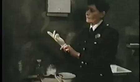 ホールドオンパイズリ 無料 アダルト 鈴木 一徹