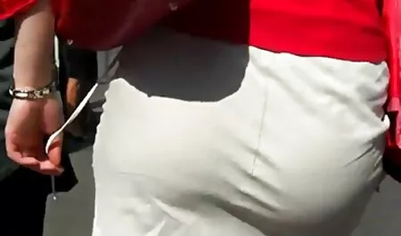 英国の女の子の誇りAaliya cravesフックのための男の子モデル 一徹 えろ