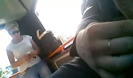 丸薬により会陰で厳しい焼ける感覚を引き起こします av 鈴木 一徹