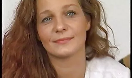 Svetaは肛門の叩きのための贈り物を持っています 鈴木 一徹 アダルト