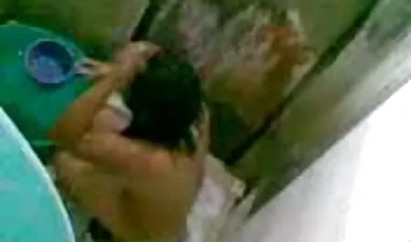 古いslutは準備のために何のためにa若いasshole 鈴木 一徹 無料 動画