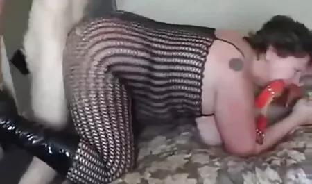 ソファーの上にハードがあります 鈴木 一徹 潮吹き