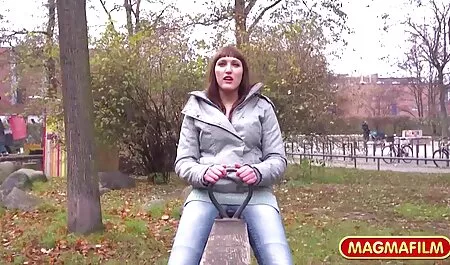 チョコレートの女の子の子宮にメンバーを入れて 鈴木 一徹 エロ い